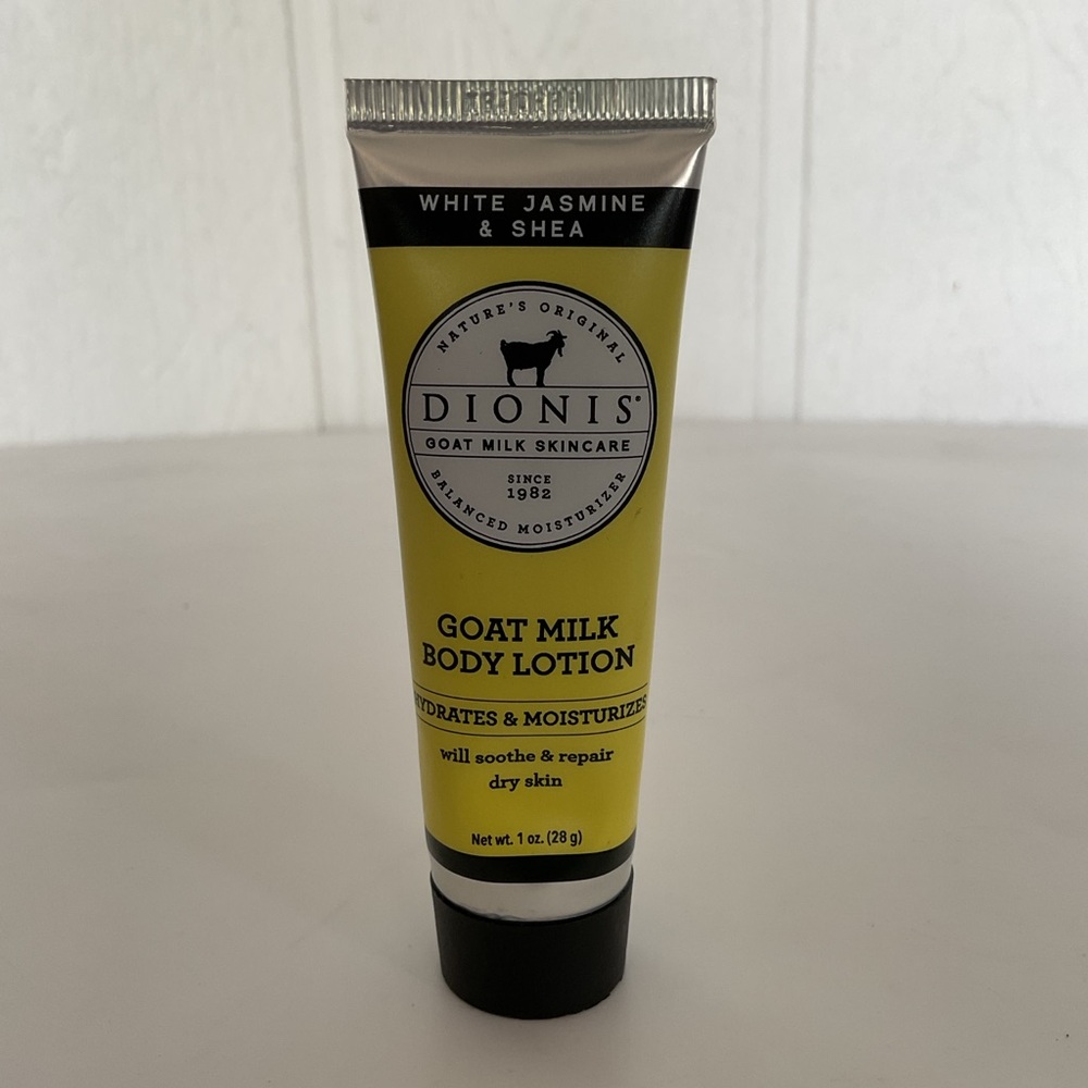 Dionis Goat Milk White Jasmine and Shea Butter Body Lotion NWT